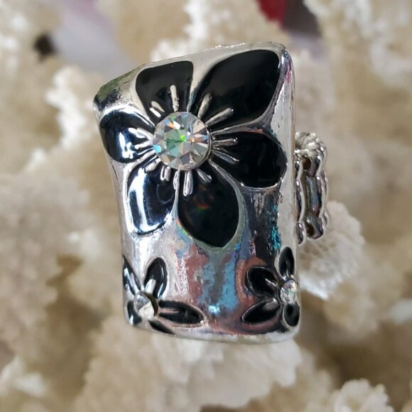 Silver Tone Adjustable Band Ring with Black Flowers & Rhinestones 💥3 for $24💥 - Picture 1 of 13